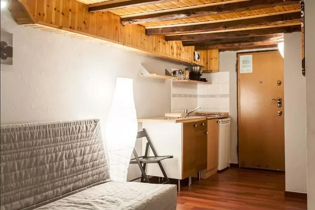 Cadorna Suites ميلان إيطاليا